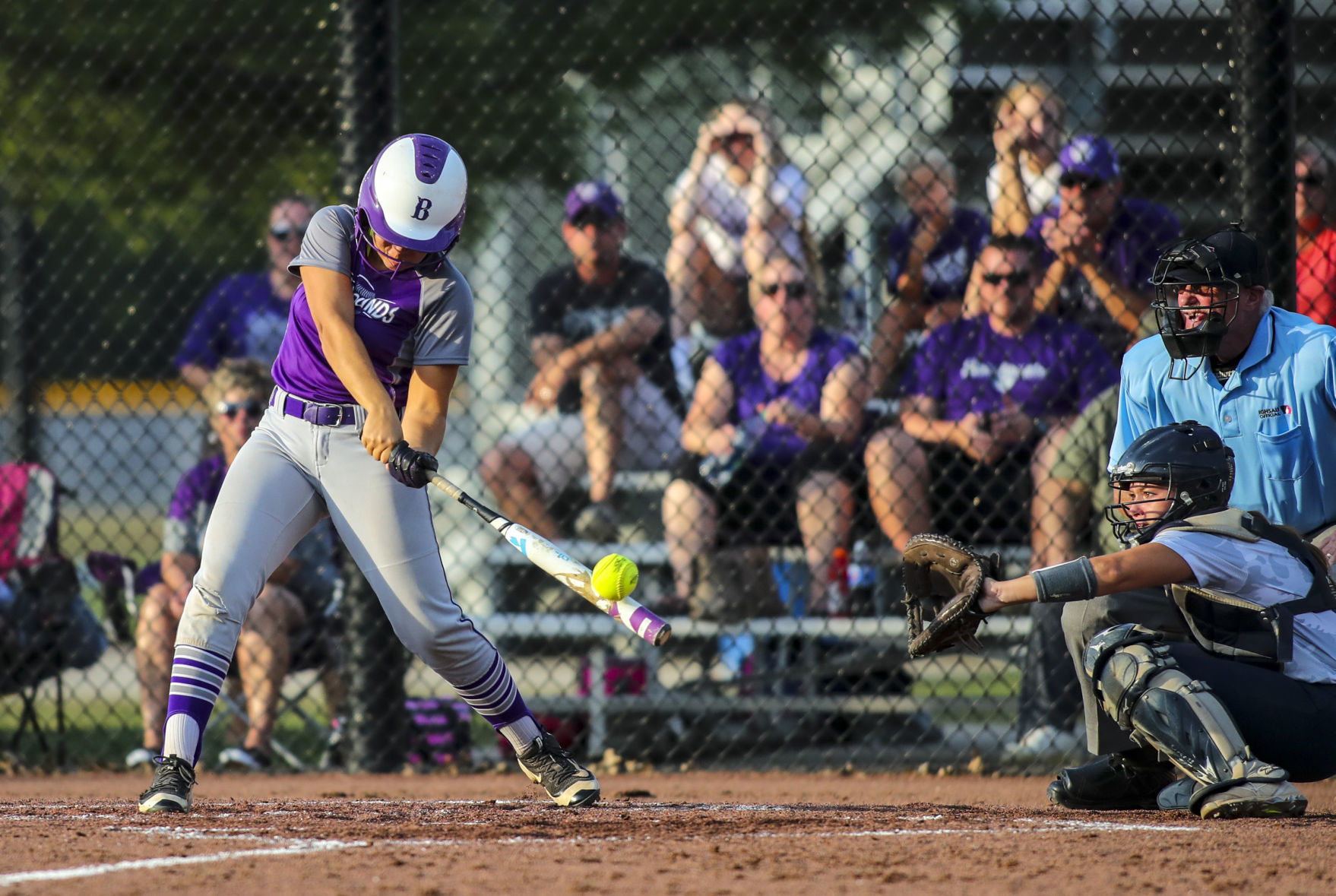 071018-softball-final-012